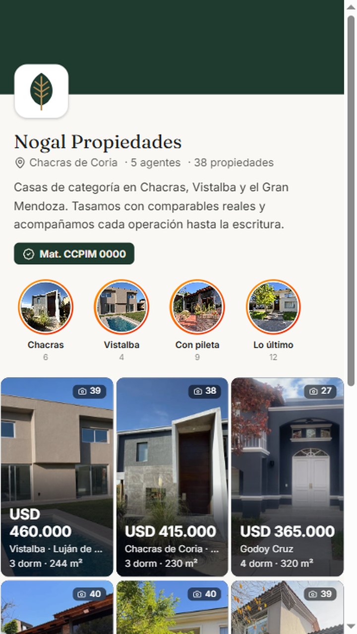 La vidriera de una inmobiliaria en VEEM, vista en el celular